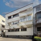 Trei camere, apartament neoclasic in inima Bucurestiului, o poveste de arhitectura si eleganta